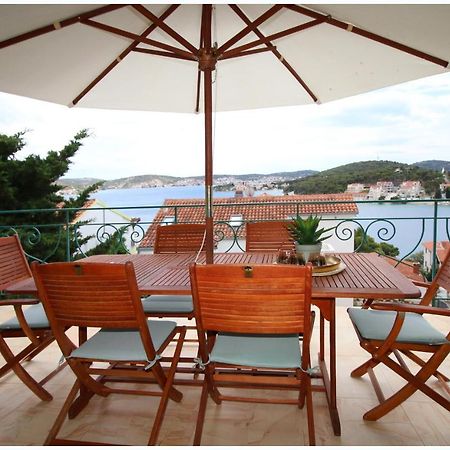 Seaview Apartment - Rogoznica Рогозница Екстериор снимка